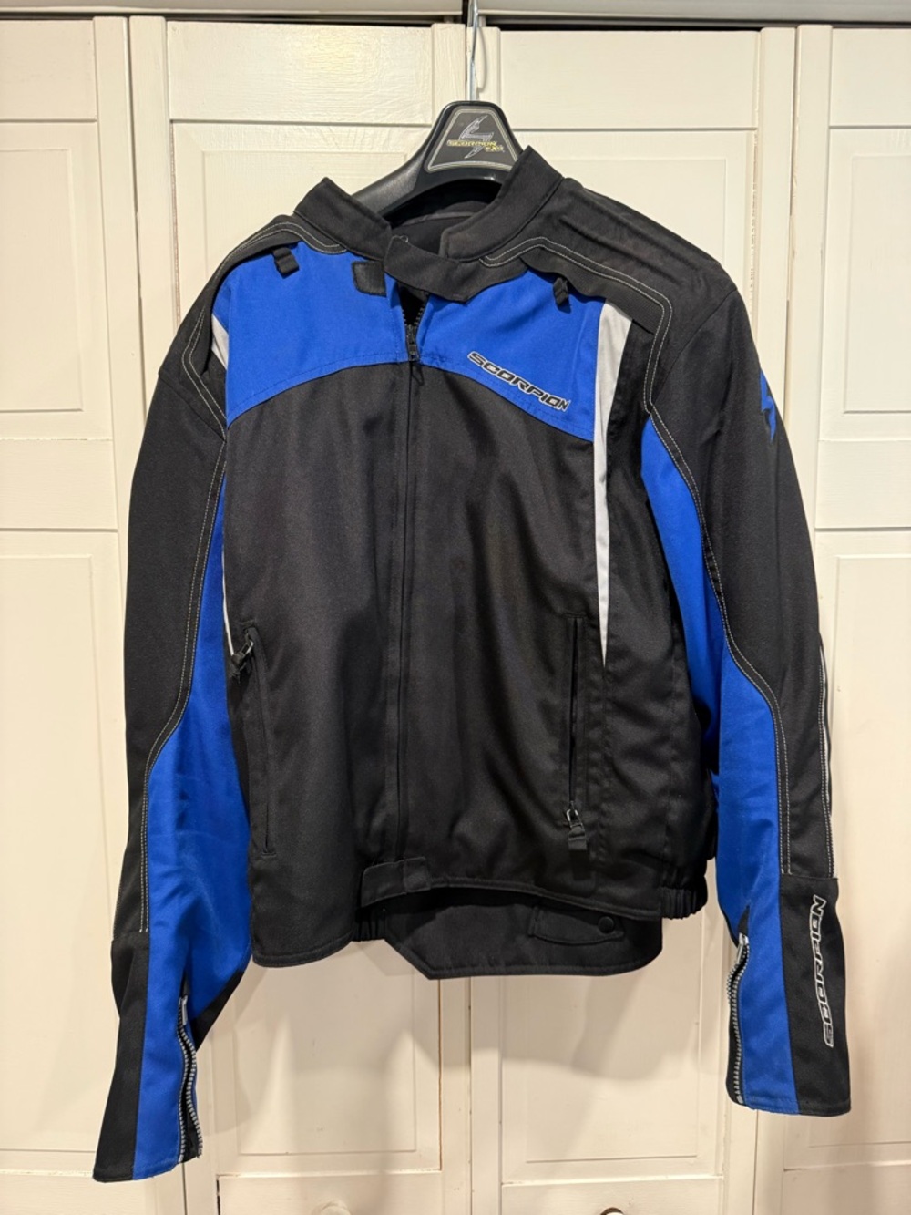 Scorpion riding jacket size large‎ GUC